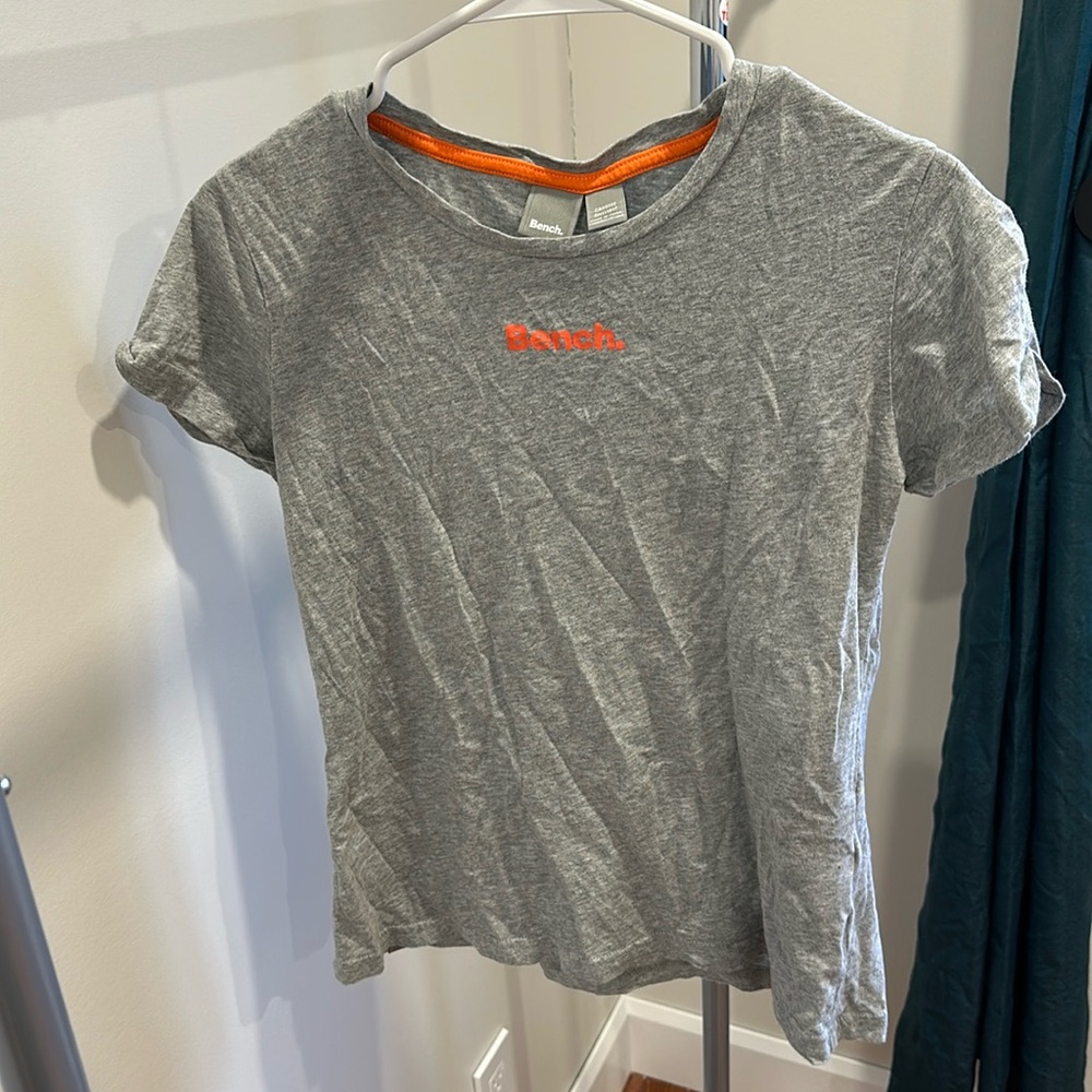 Bench tshirt